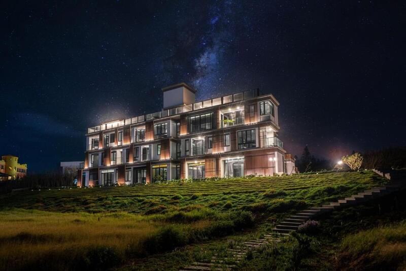 拾滬海景會館